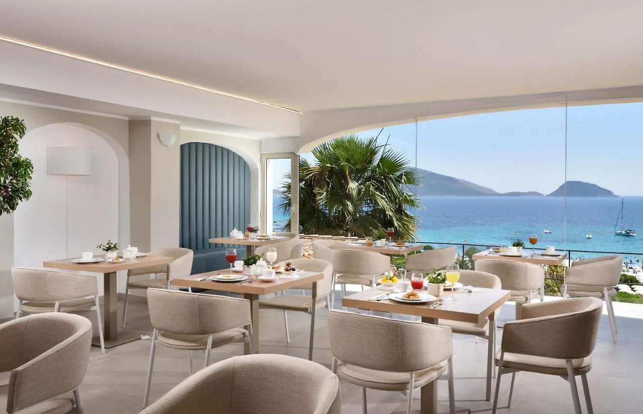 Voi Colonna Village Golfo Aranci 4*,